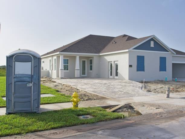 Portable Toilet Options We Offer in Searingtown, NY